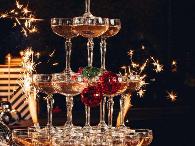 ARCA NYE CHAMPAGNE TOWER (4)
